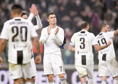 巴特勒18+6+7完爆爵士核心，库里31分对飙乔治，勇士主场静待火箭