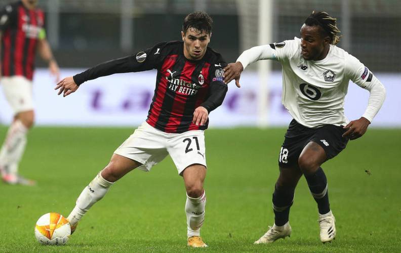 新战术太狠了，对手完全被打懵