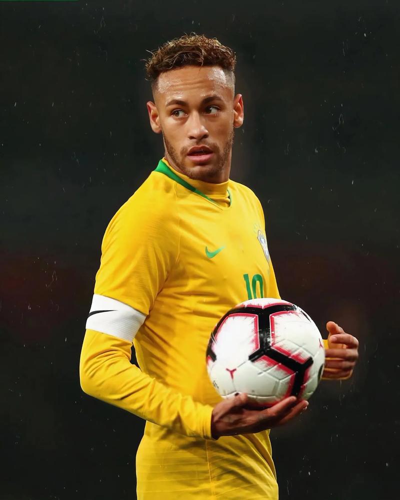 斯基拉：国米、那不勒斯已派球探考察比萨中场伊德里萨-图雷