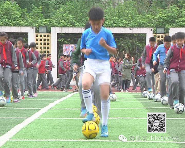 狼队主帅：三个丢球如孩童游戏般白送曼联
